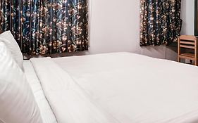 Hotel O Kota Lodge